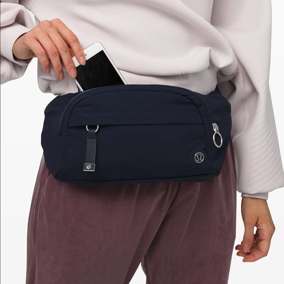 lululemon athletica Handbags - Lululemon On The Beat Belt Bag *4.5L - True Navy